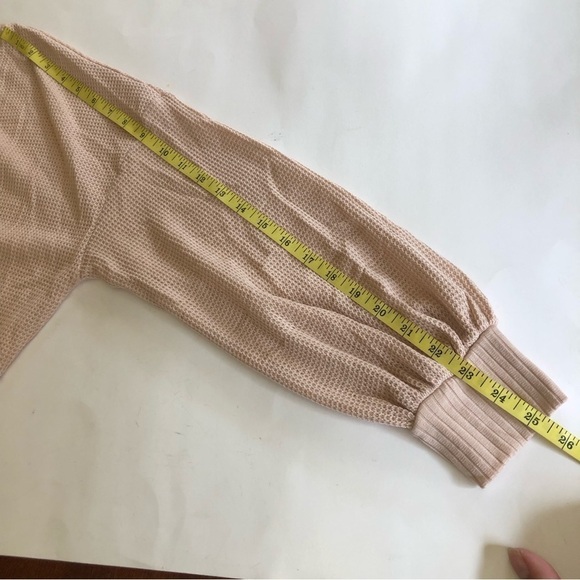 Lulu’s Personal Record Tan Knit Balloon Sleeve Sweater Top Size M - Picture 15 of 15